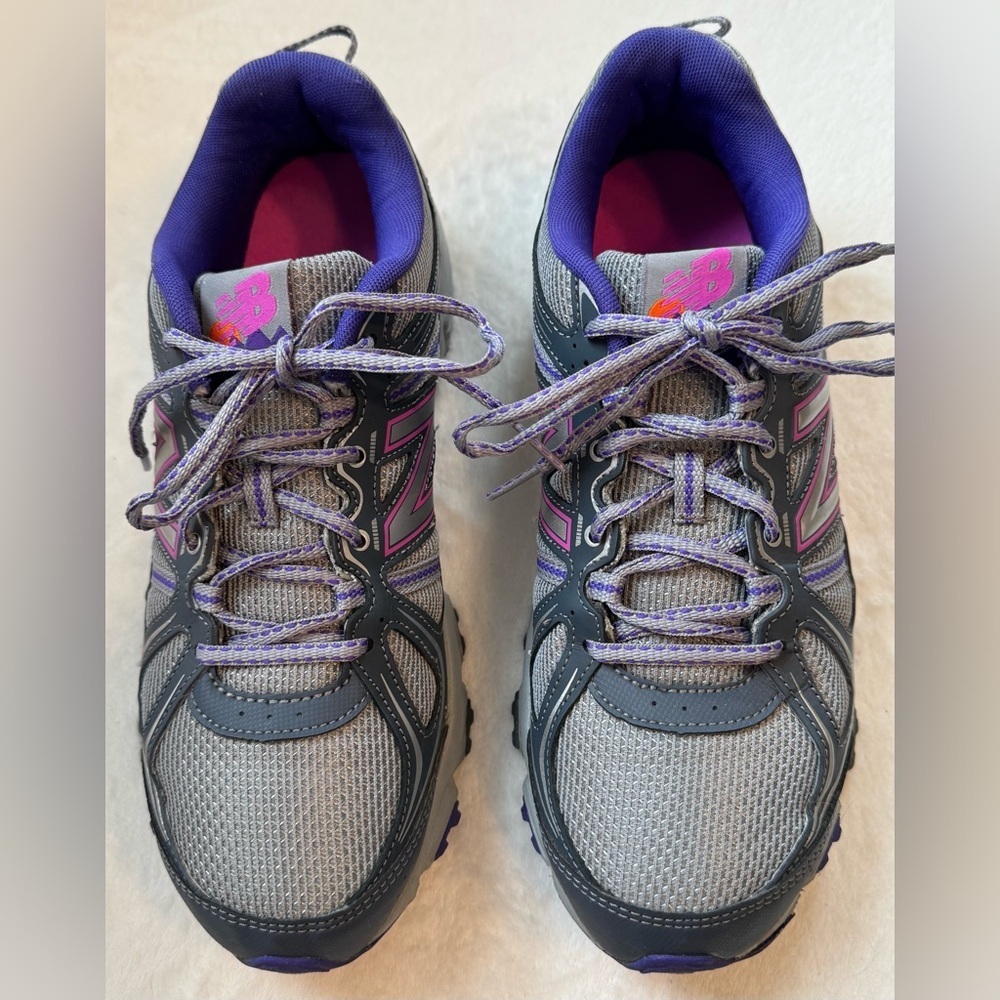 New Balance 412 v2 Women's Trail Running Shoes Size 11 - Picture 3 of 10